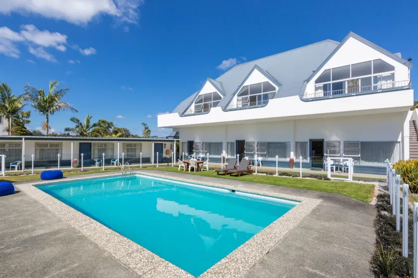Aloha Seaview Resort Motel - Image 1
