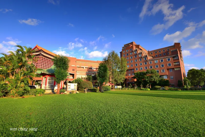 CHIENTAN Youth Hotel - Image 1