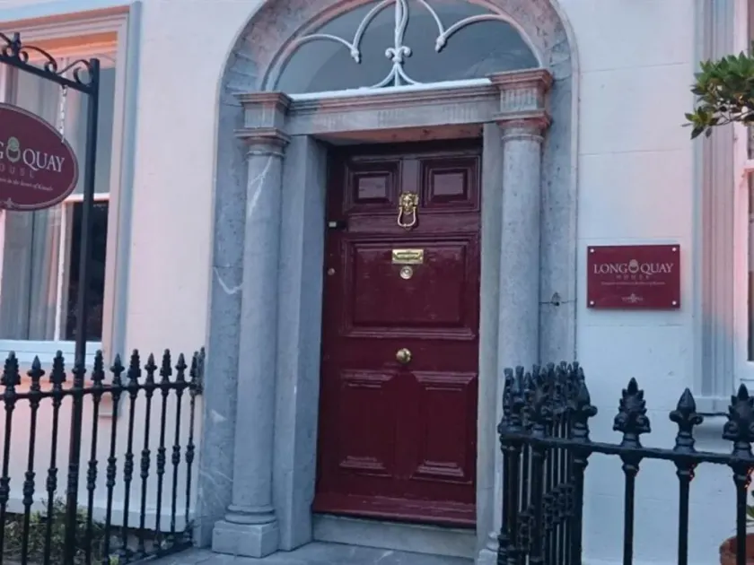 Long Quay House - Image 1