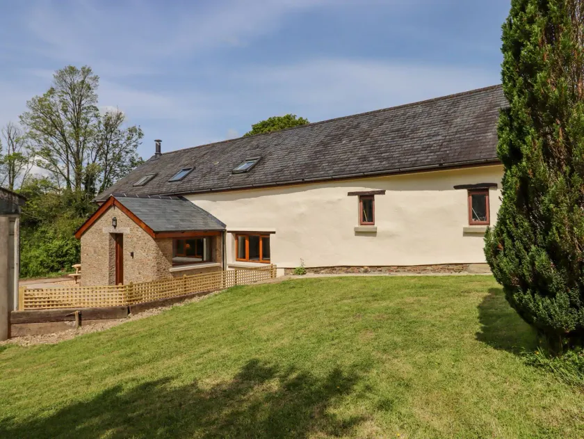 Bunts Barn - Image 1