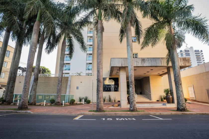 Hotel Cianorte Diamond - Image 1