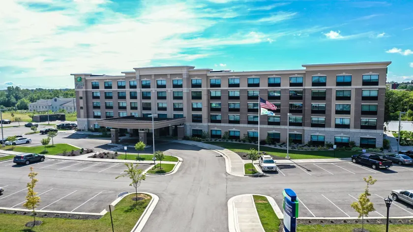 Holiday Inn Express & Suites - Elizabethtown North by IHG - Image 1