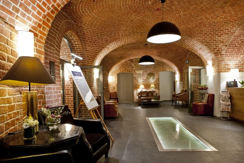 Great Polonia The Granary La Suite Hotel - Image 1