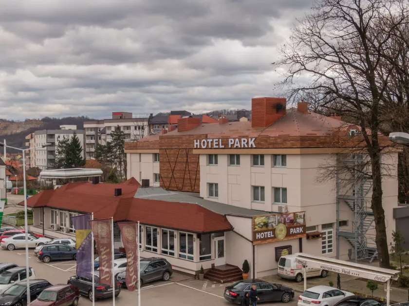 Hotel Park - Image 1