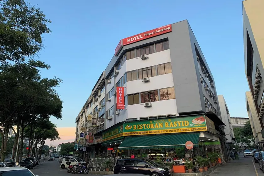 Puteri Ampang Hotel - Image 1