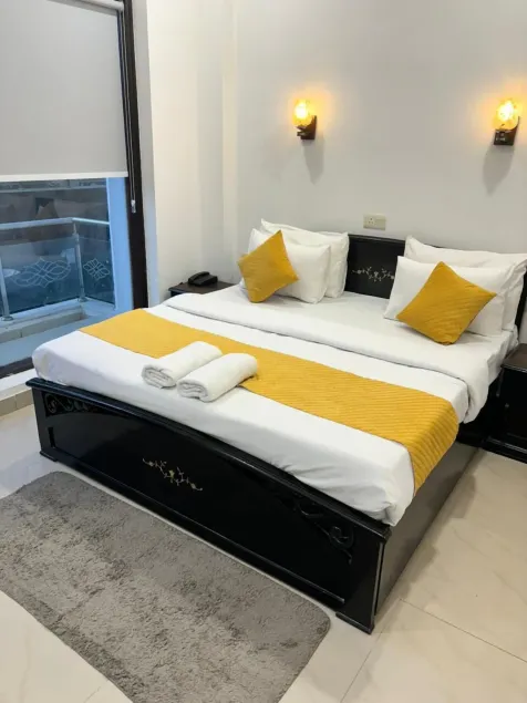Bia Hotel - Image 1