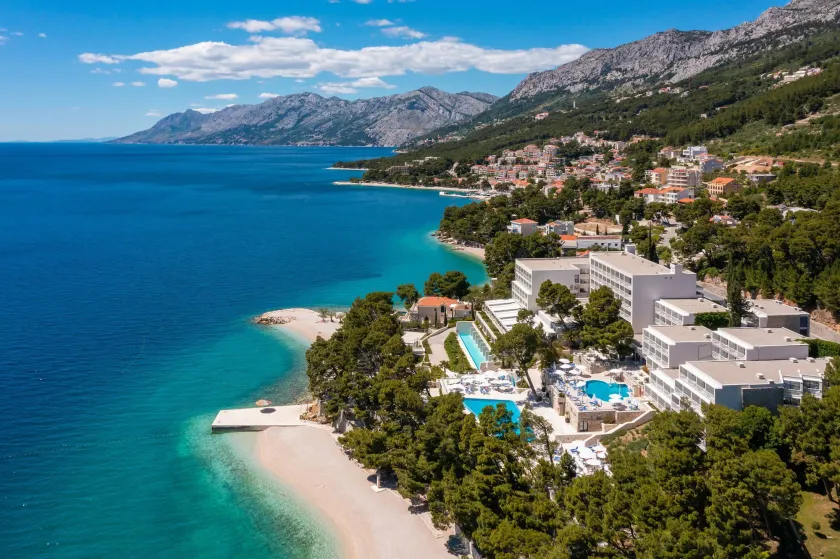 Bluesun Hotel Berulia - Image 1