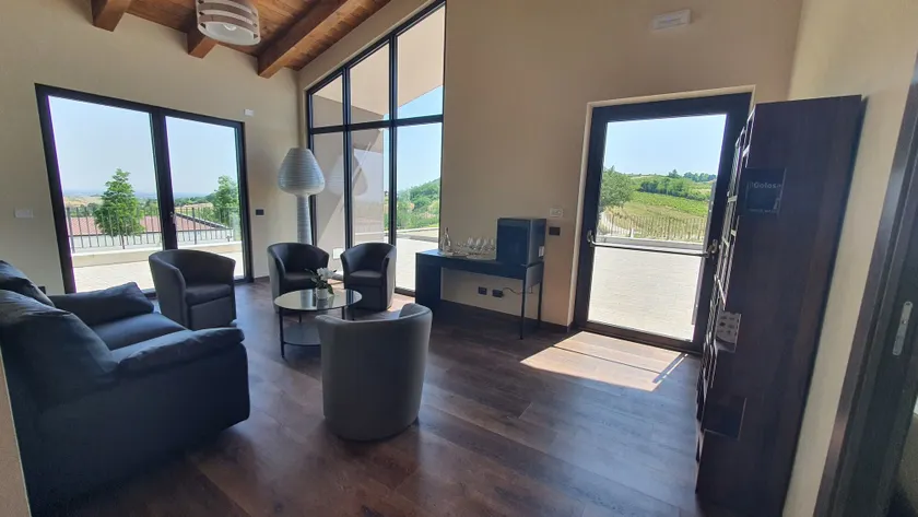 VR Orizzonti - Salottino della hall