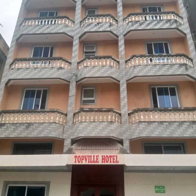 Topville Hotel Mombasa - Image 1