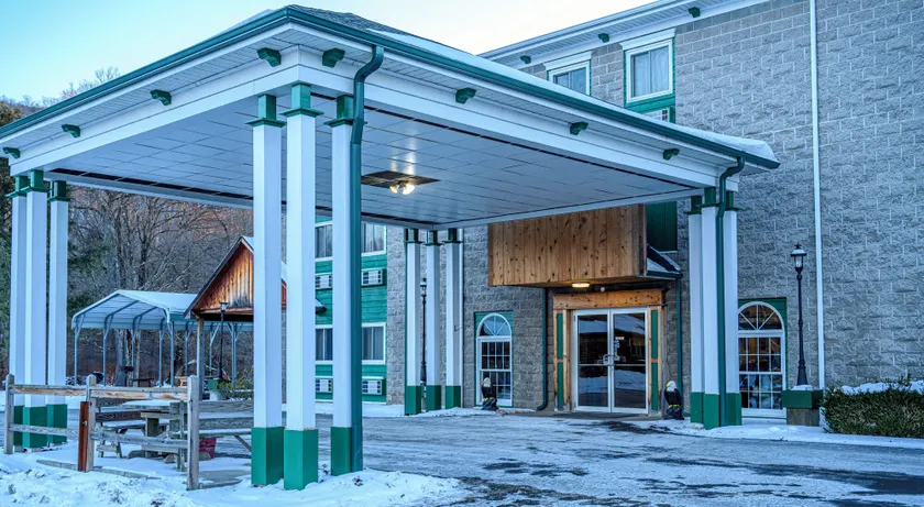 Westgate Inn - Image 1