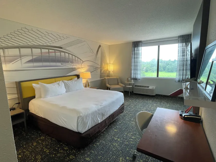 St. Louis Airport Hotel - Image 1