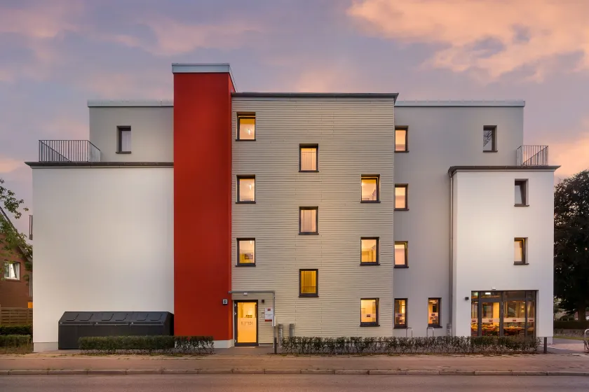 Signature East Hotel Apartment - Image 1