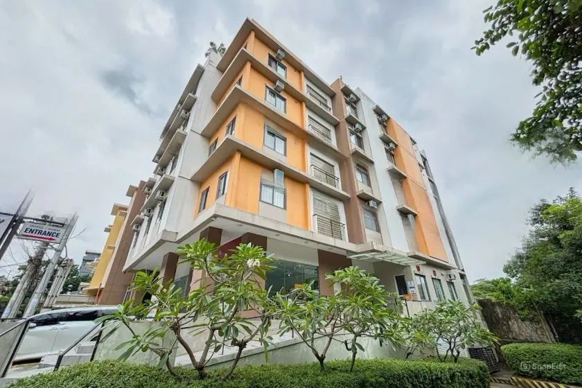 Casa Lily Hotel Quezon City - Image 1