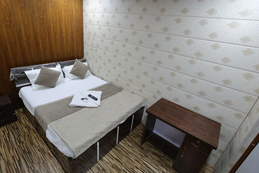 Hotel O Shiv Vandana Inn - Image 1