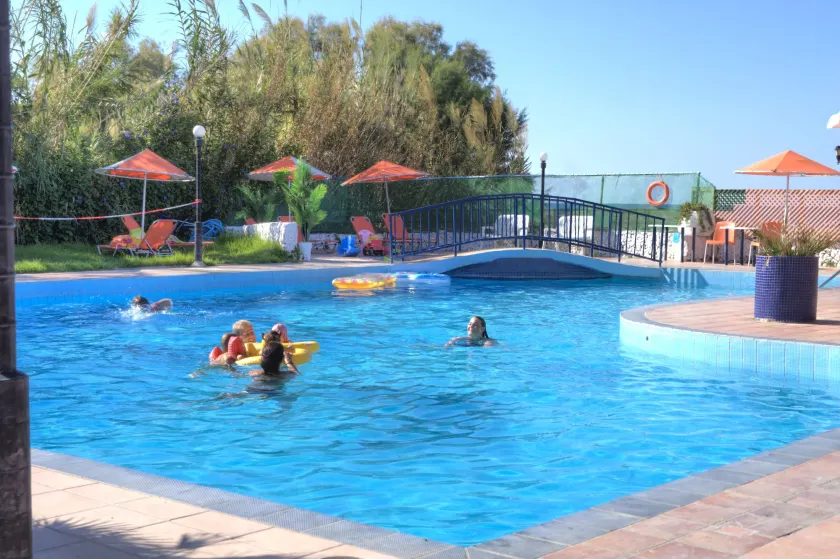 Trefon Hotel Apartments and Family Suites - Image 1