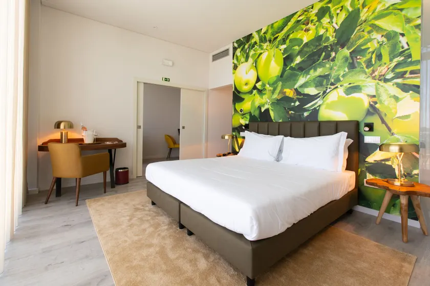 Grapple Hotel & Spa - Image 1