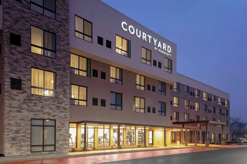 Courtyard Cincinnati Mason - Image 1