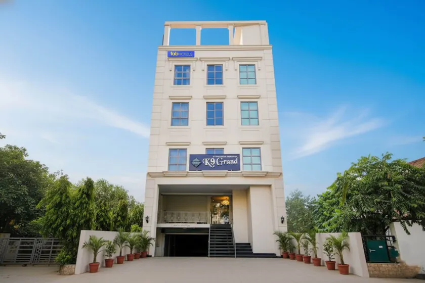 FabHotel Prime K9 Grand - Image 1