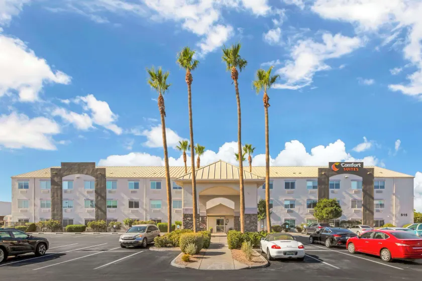 Comfort Suites at Tucson Mall - Image 1