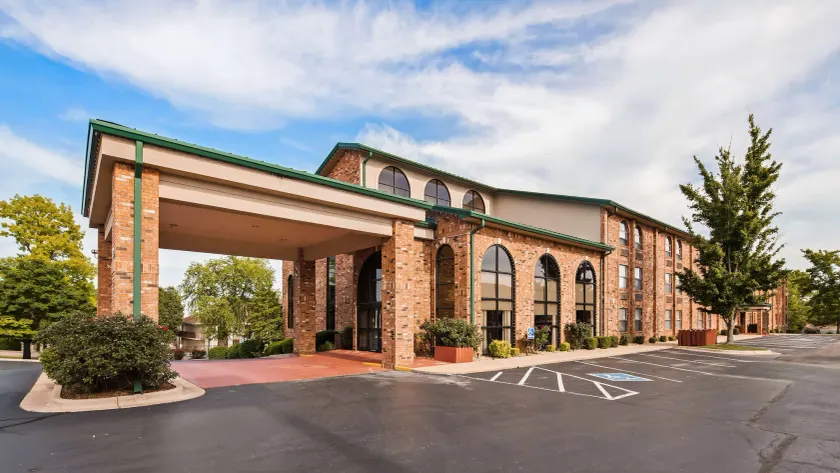 Best Western Music Capital Inn - Image 1