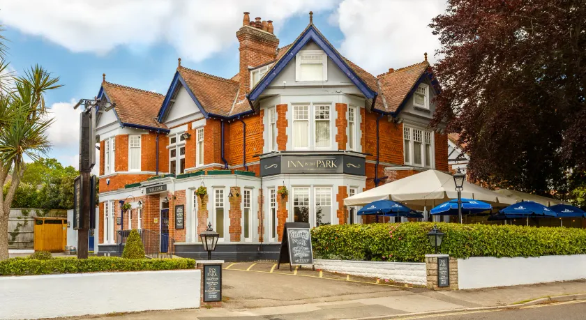 Inn in the Park - Image 1