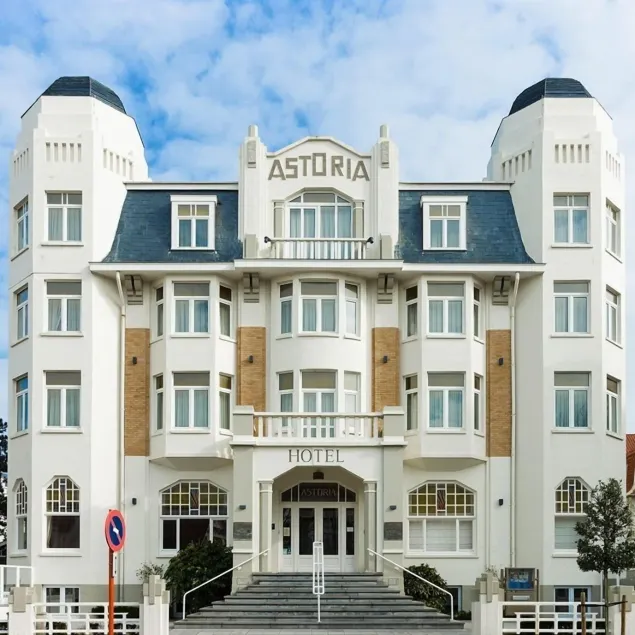 Hotel Astoria - Image 1