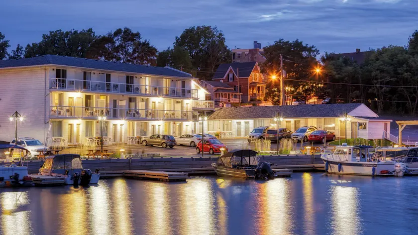 Picton Harbour Inn - Image 1