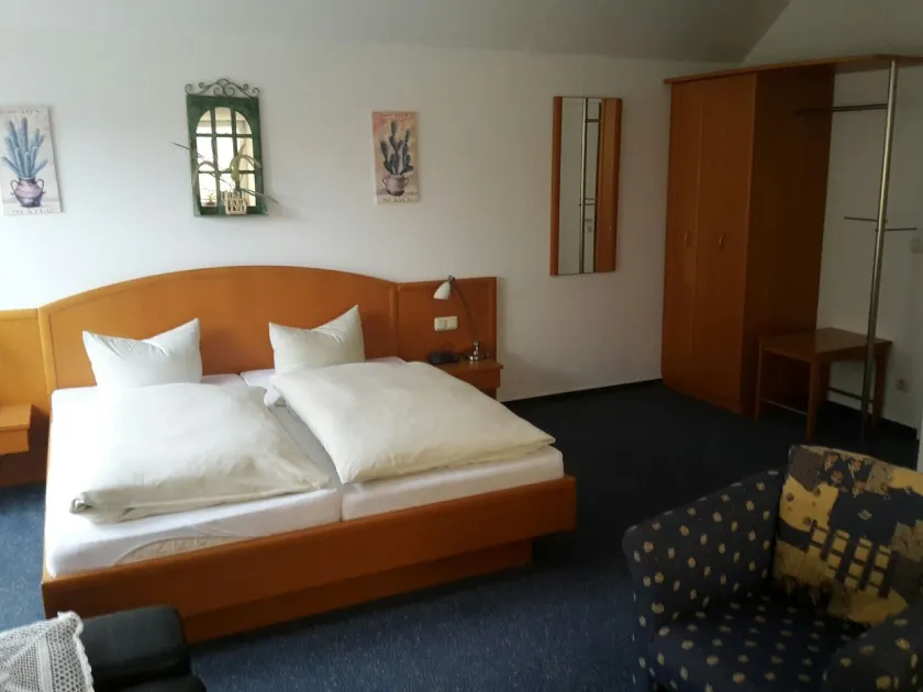 Hotel Kuhfelder Hof - Image 1