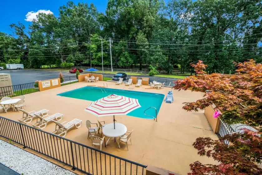 Quality Inn & Suites Corinth West - Image 1