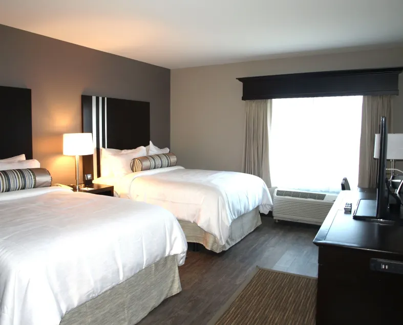 Hotel at Batavia Downs - Image 1