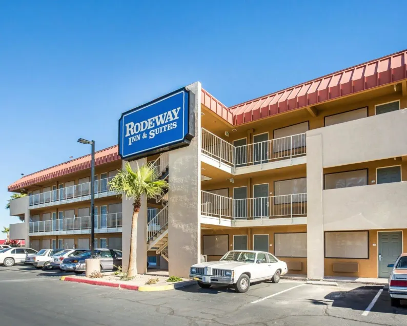 Rodeway Inn & Suites Needles - Image 1