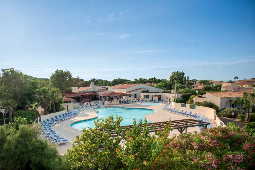 SOWELL HÔTELS Les Jardins du Cap - Image 1