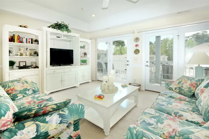 805 Colony II - Image 1
