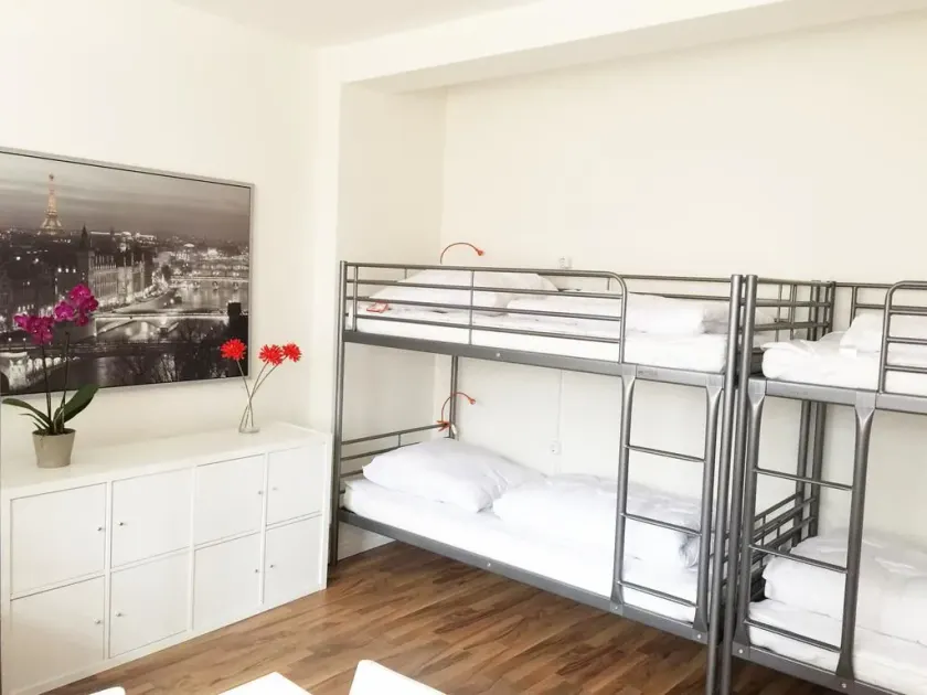 MAC City Hostel - Image 1