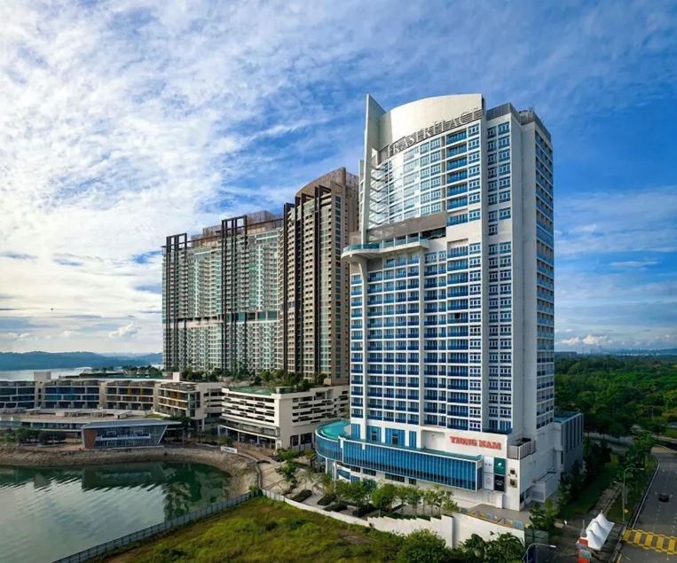 Fraser Place Puteri Harbour - Image 1