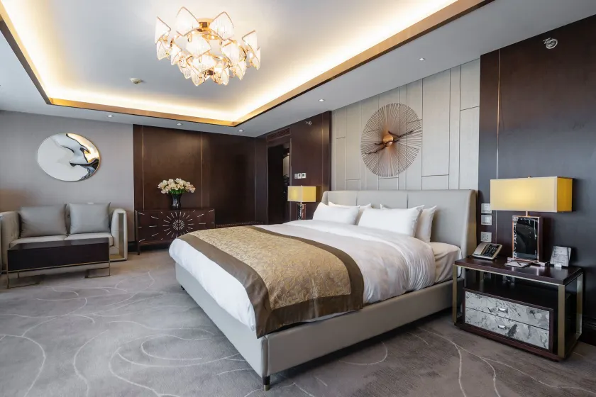 Beijing Continental Grand Hotel - Image 1