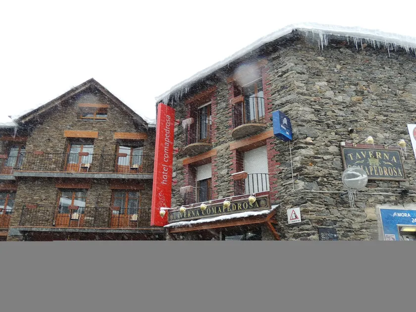 Hotel Comapedrosa - Image 1