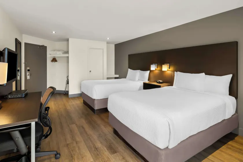 Best Western Hotel St. Jerome - Image 1