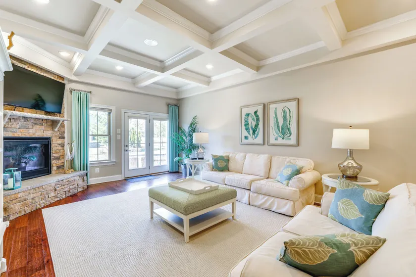 Swim, Hike & Chill: Spacious Ocean View Townhome! - Image 1