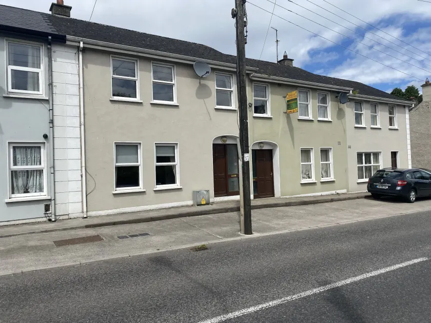 Erneside Townhouses 3 Bedroom Self-catering Holiday Rentals Near River Erne - Image 1