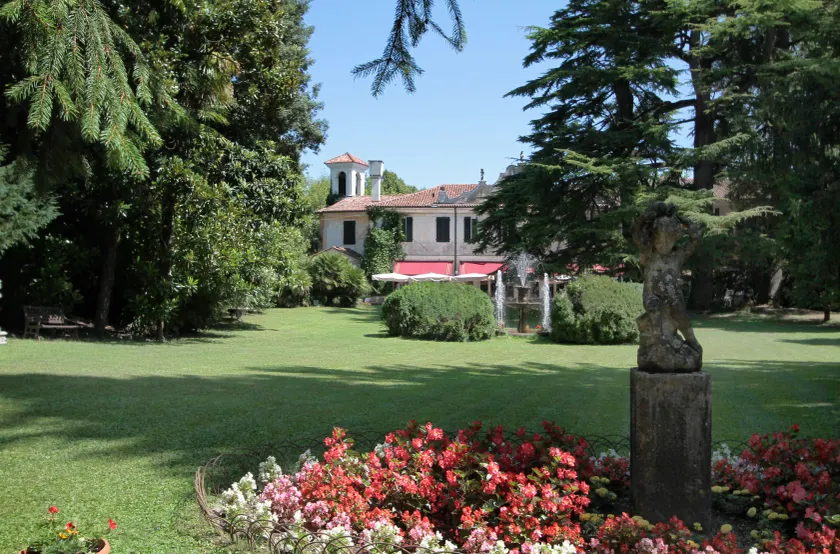Hotel Villa Luppis - Image 1