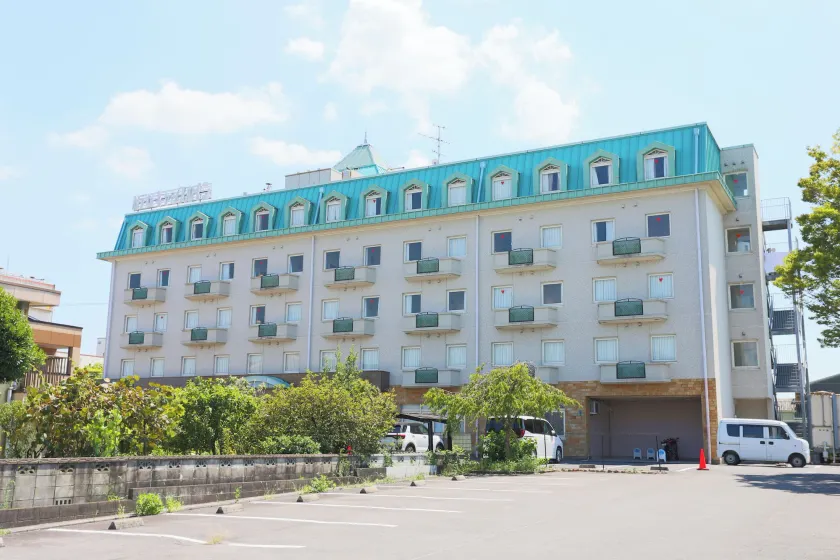 Hotel Castle Inn Suzuka Chuo - Image 1