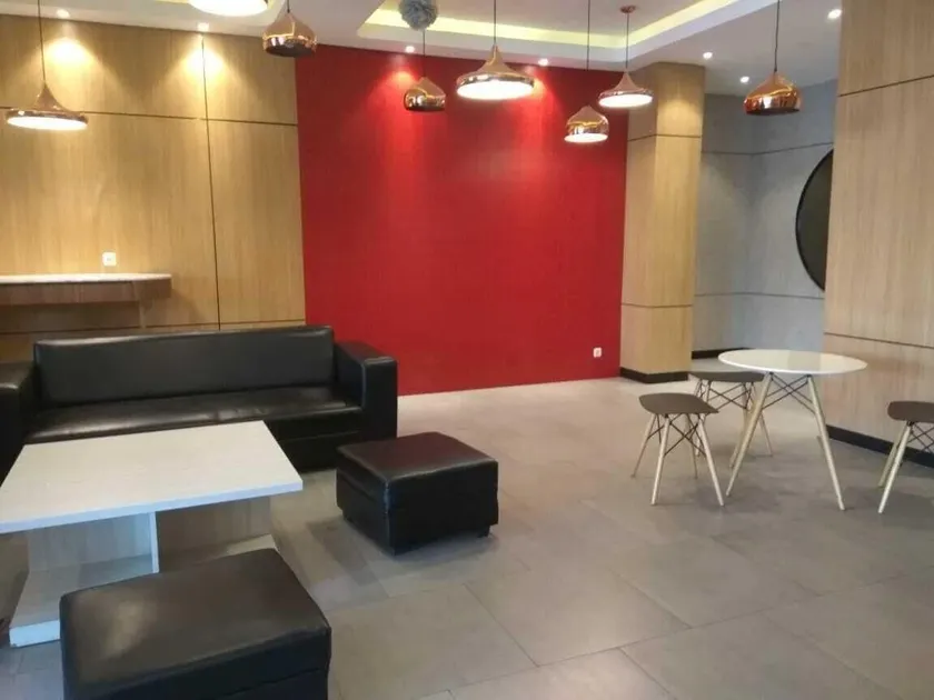 Comfy Studio Apartment near UNPAD @ Taman Melati Jatinangor - Sitzecke in der Lobby
