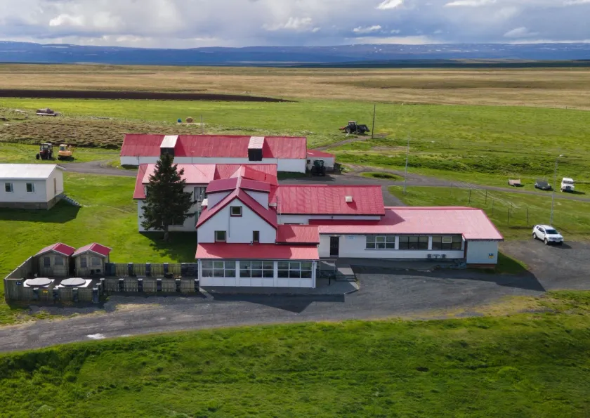 Guesthouse Stöng and Cottages - Image 1