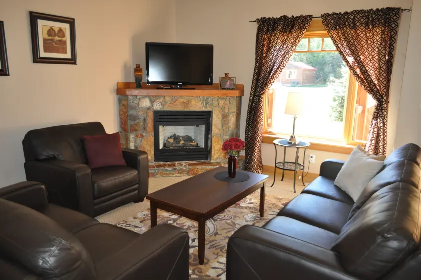 Red Mountain Village Condos - Image 1