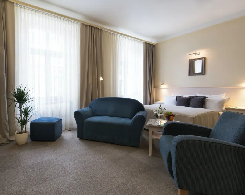 Unitas Hotel - Image 1