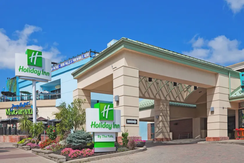 Holiday Inn Niagara Falls-By the Falls by IHG - Image 1