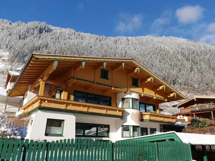 Appartementhaus Zillertal by PiaundDirk - Image 1