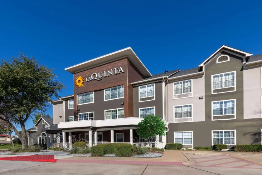 La Quinta by Wyndham Rockwall - Image 1