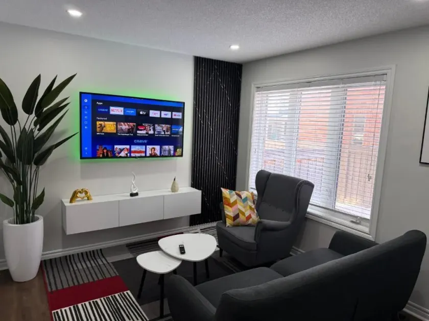Cozy Private Two-Level Suite In Brampton With Separate Entrance And Living Area on Main Floor - Image 1